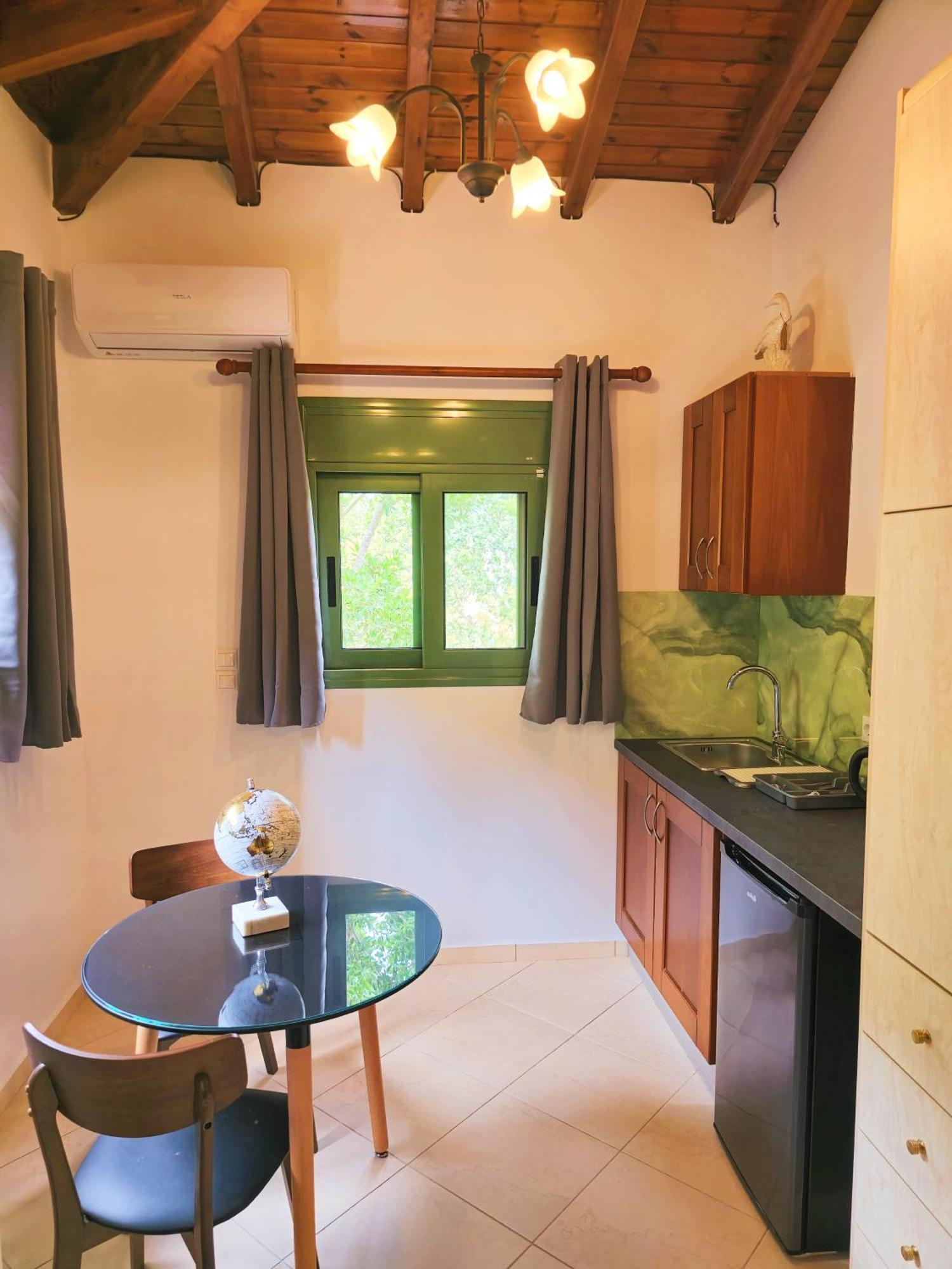 Okeanis Apartments & Suites Adults Only Kateleios Dış mekan fotoğraf